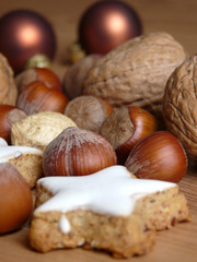 Zimtsterne und Nüsse III