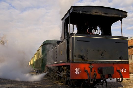 Fototapeta Petit train à vapeur de la Baie de Somme