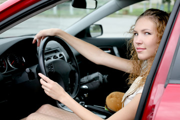 Fototapeta na wymiar women in car