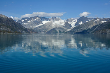 Fototapeta na wymiar Mountains of Glacier Bay National Park, Alaska