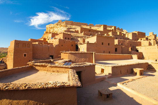 houses in the desert