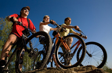 Friends bicyclists