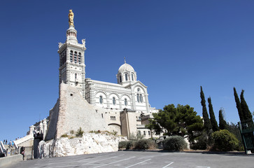 Fototapeta na wymiar Notre Dame de la Garde - Marsylia