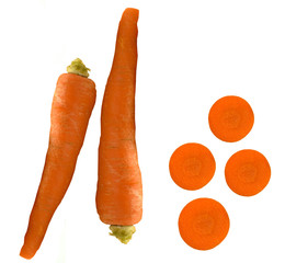 WHOLE AND SLICED CARROTS