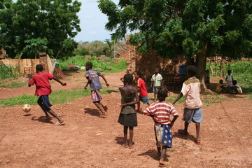 Obraz premium gra dla dzieci we wsi