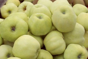 green apples