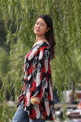 漂亮女人