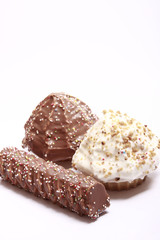 Chocolate covered meringue confection