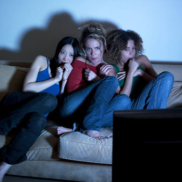 trois jeunes femmes peur film télévision