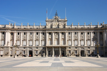 Fototapeta na wymiar Madrid royal palace