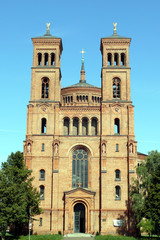 Fototapeta na wymiar St.-Thomas-Kirche am Mariannenplatz