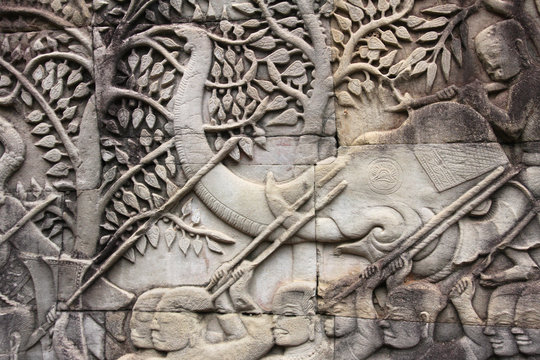 Bas-reliefs,scénes de batailles