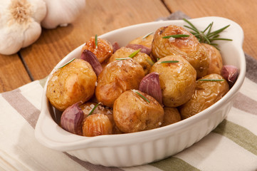 Potato & Garlic With Rosemary