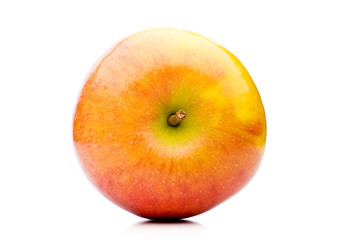 Apfel - kreisrund von vorne auf weißem Hintergrund