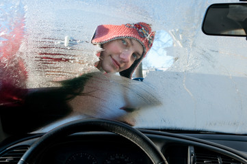 Frau Winter Auto