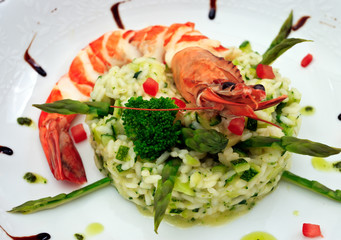 A dish of shrimp