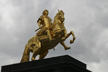Der goldene Reiter
