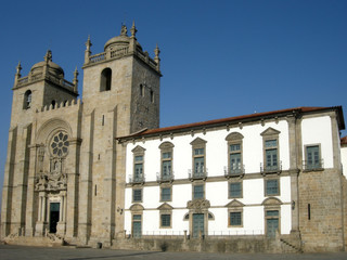 Fototapeta na wymiar Kathedrale von Porto