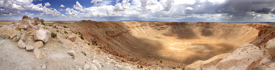 Panoramic view of Meteor Crater - Arizona © SerendipPhoto