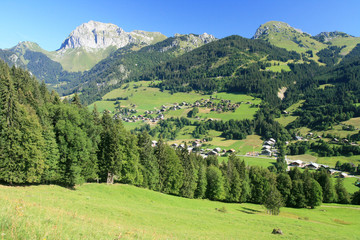 La Vallée d'Abondance vue du Sur Bayard