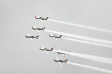 Aerobatic airplanes