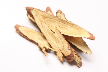 Liquorice root slivers