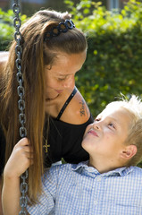 Obraz premium Mutter und Sohn