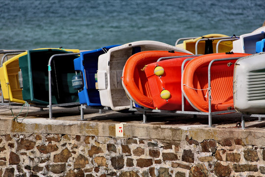 barques