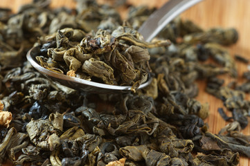 Aromatized green tea