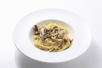 キノコとベーコンのスパゲティ