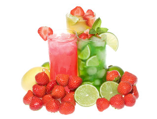 Fruits cocktails with strawberry and mint