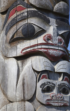 Totem Bears