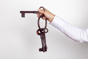 clé ouvrir château maison ouverture clef accès trésor solution © shocky