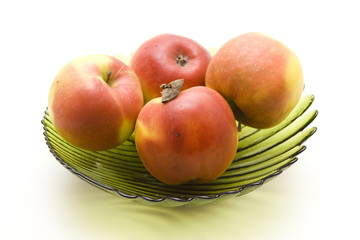 Äpfel in der Schale