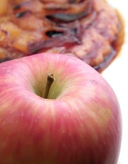 Red apple and Tatin.