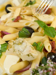 Pasta mit Artischocken