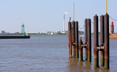 f&auml;hranleger mit geestemolen und leuchtt&uuml;rmen