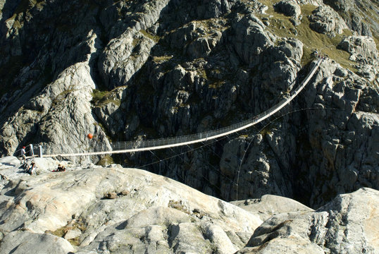 H&auml;ngebr&uuml;cke