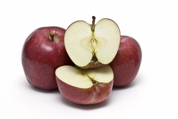 Manzanas cortadas.