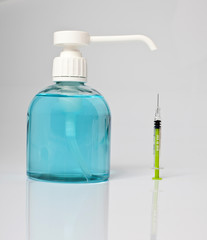 hydro alcoolique antibactérien virus microbe propre nettoyer mai