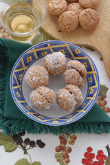 Amaretti al cocco - Dolci Emilia Romagna
