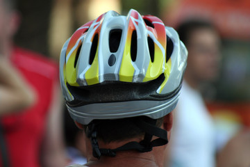 casco ciclista seguridad y dise&ntilde;o