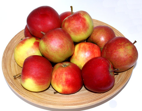 schale mit roten &Auml;pfeln