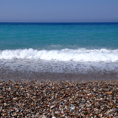Fototapeta na wymiar background image of the beach with pebble stones