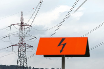 Strommast einer Stromleitung für Energie