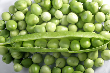 close up shot of a fresh green peas
