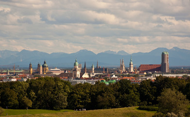 Fototapeta na wymiar Skyline Monachium