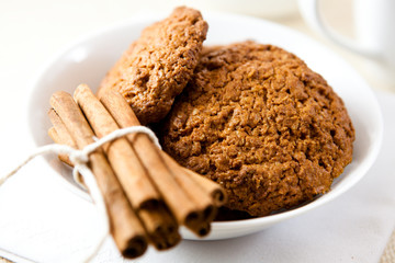 Cinnamon cookies