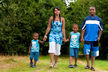 Obraz premium Family is walking in nature