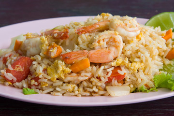 Fried rice with seafood